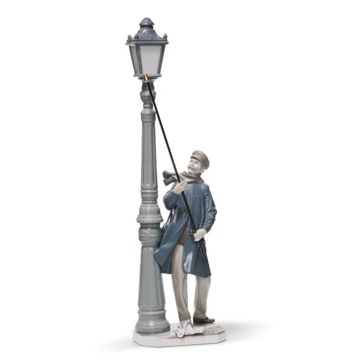 Lamplighter Figurine by Lladró