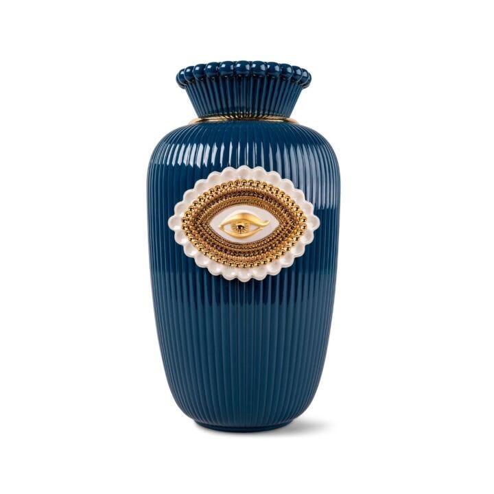 Lover's Eyes vase by Lladró