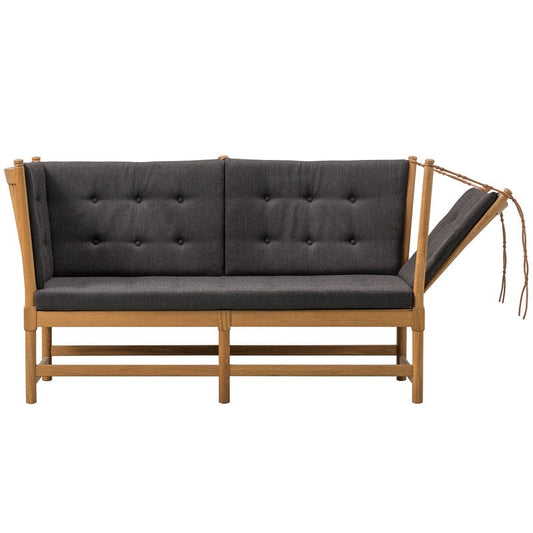 Spoke-Back sofa by Fredericia #oak - Sunniva 2/242 #Oiled oak - Sunniva 2/242