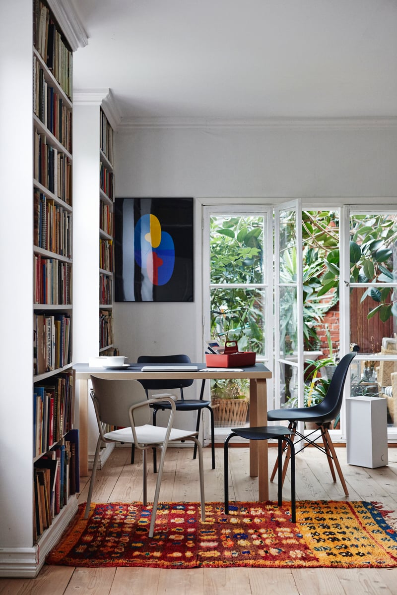 Aalto table 81B, birch - black linoleum