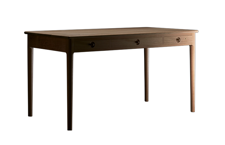 pp305 | Classic Desk (Request Info)