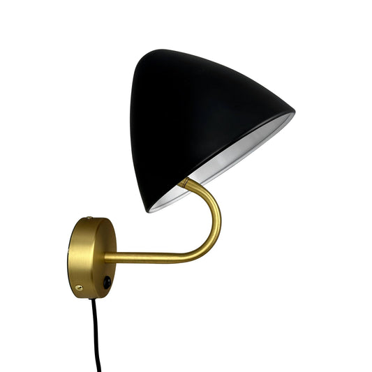 Dyberg Larsen Oulu Wall Lamp Black/ Brass