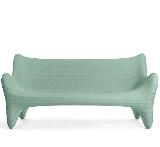 In-side sofa, suitable for outdoor use