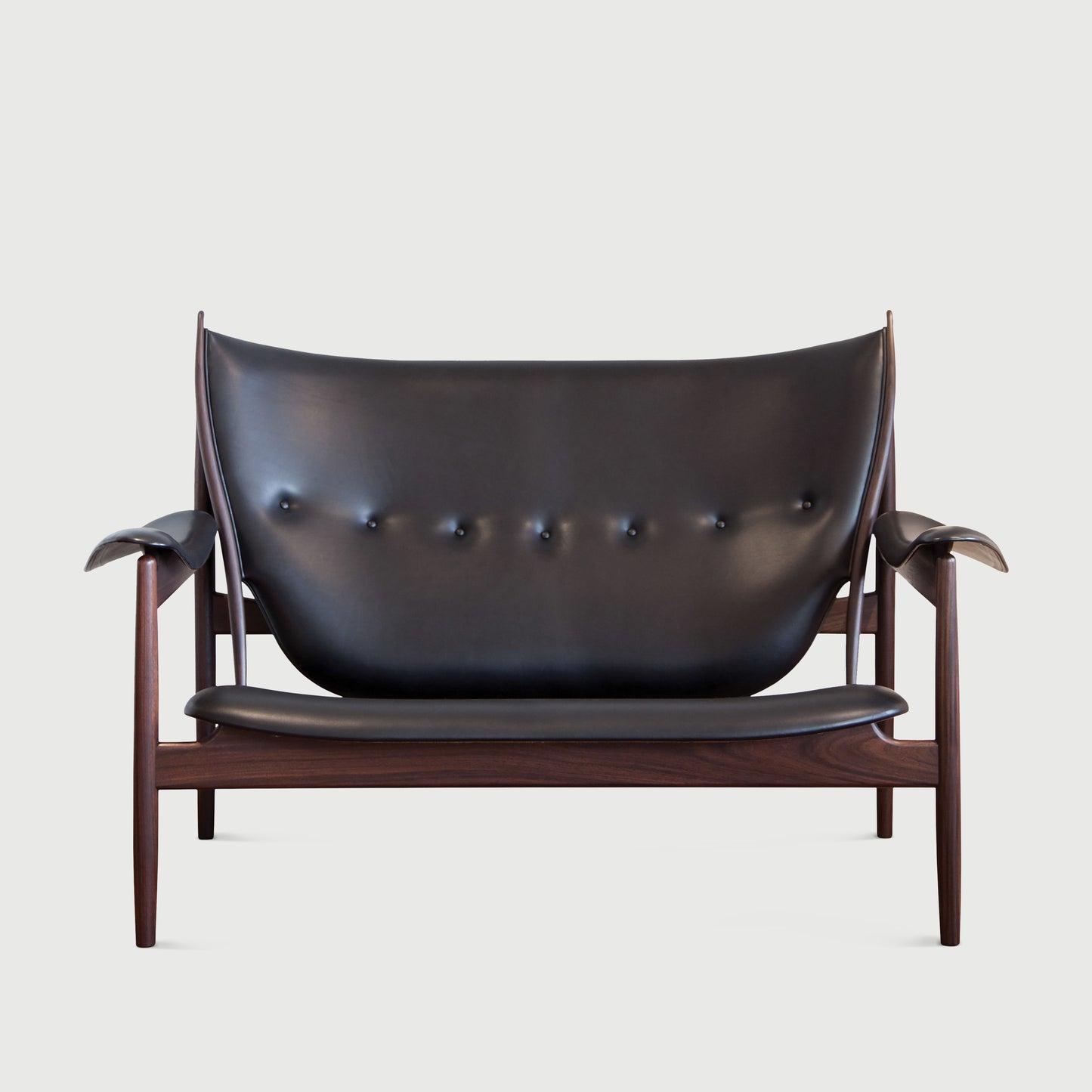 THE CHIEFTAIN SOFA
