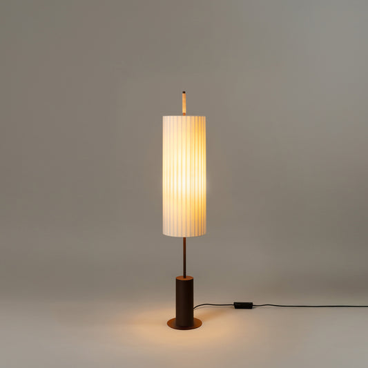 Dórica - LED metal floor lamp