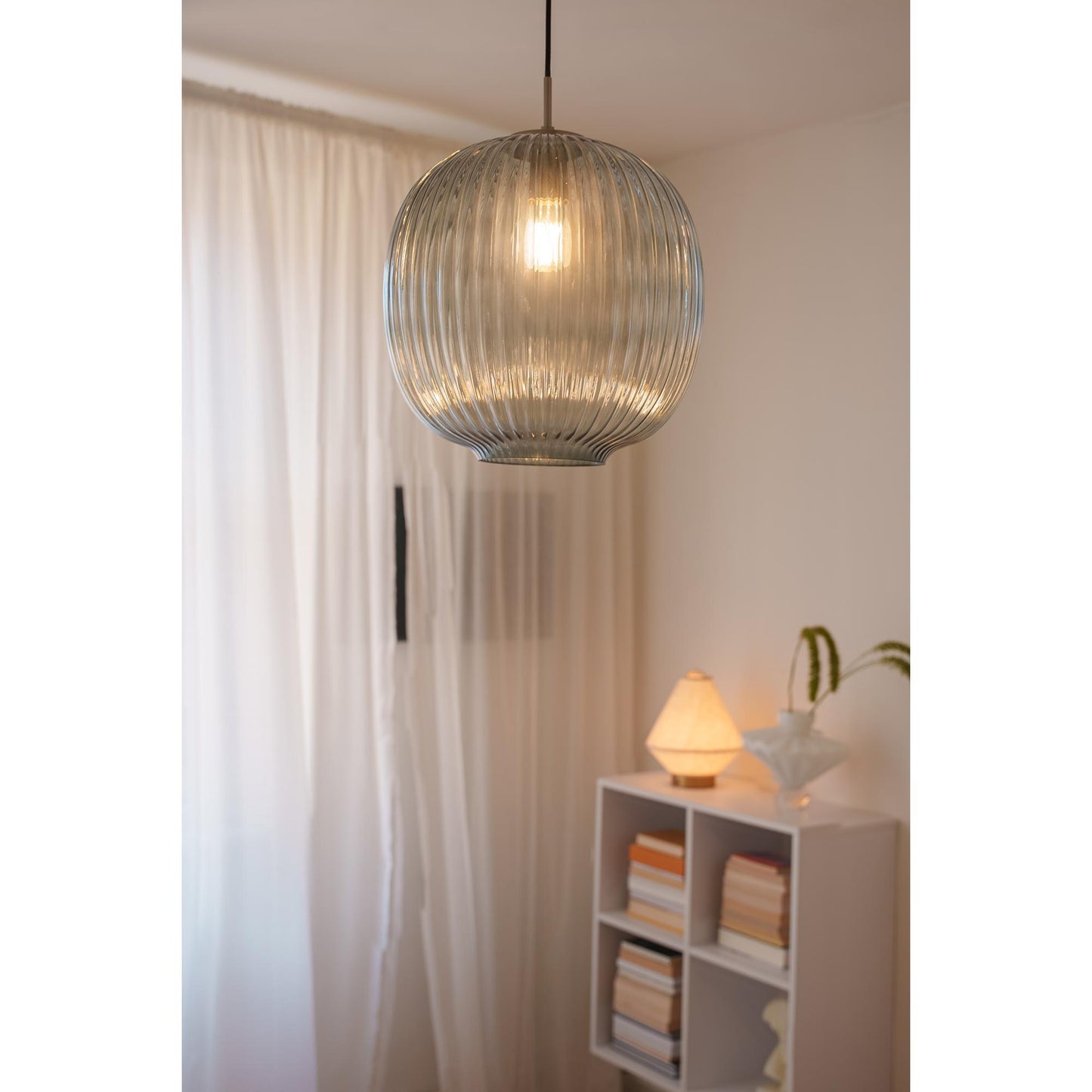 Edgeform Vibra Pendant Ø35 Smoke