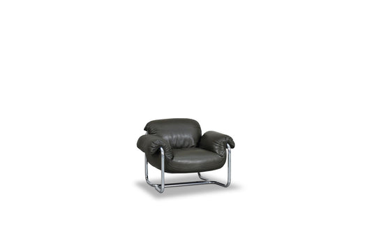 Baxter SO GOOD Armchair — Studiopepe design · 크롬 튜브형 메탈 프레임과 가죽 시트