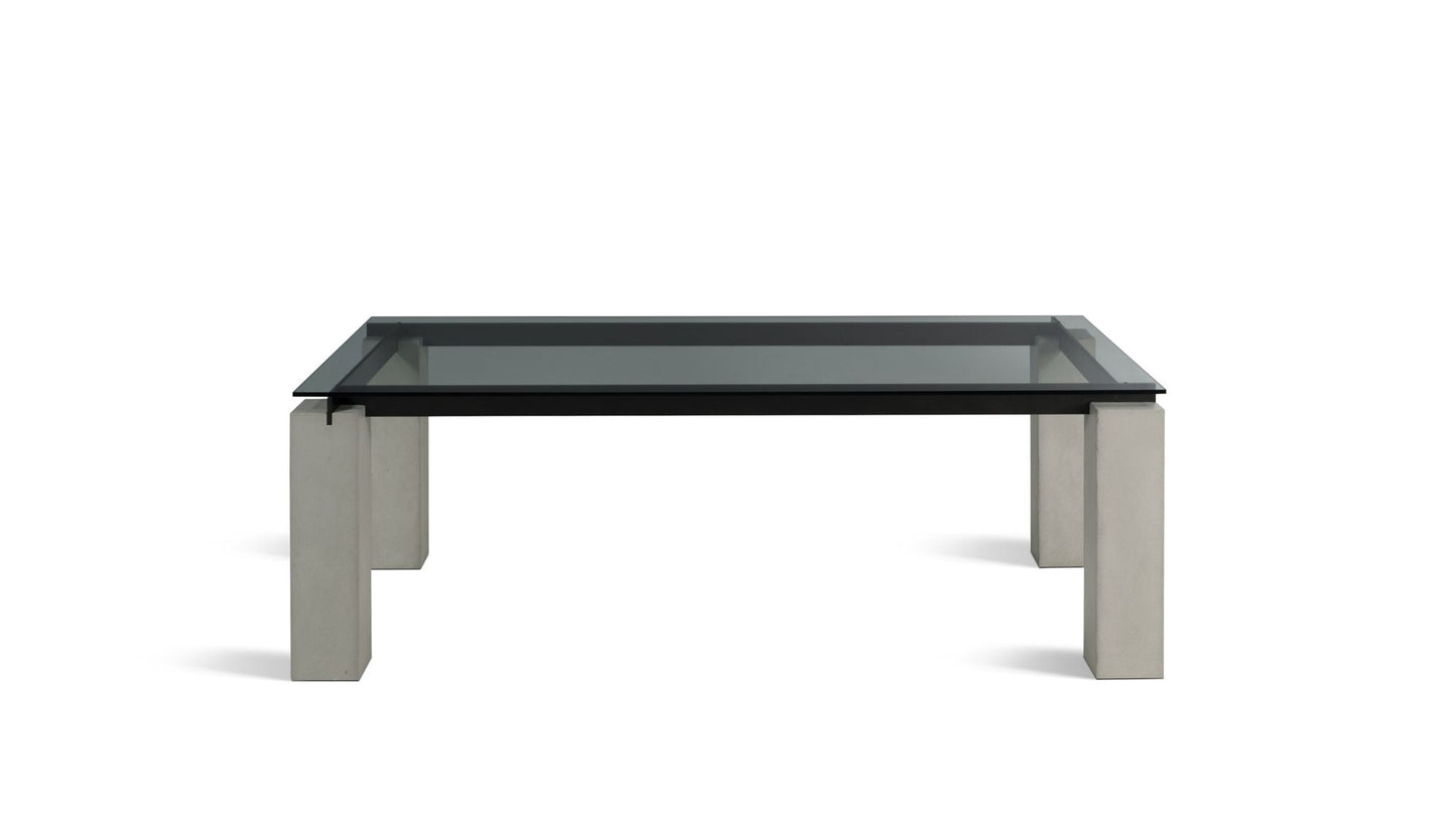 TÉNÉRÉ DINING TABLE by Roche Bobois