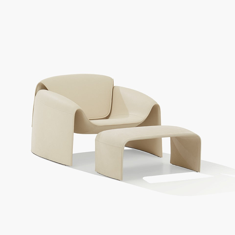 LE CLUB Lounge Chairs by Poliform