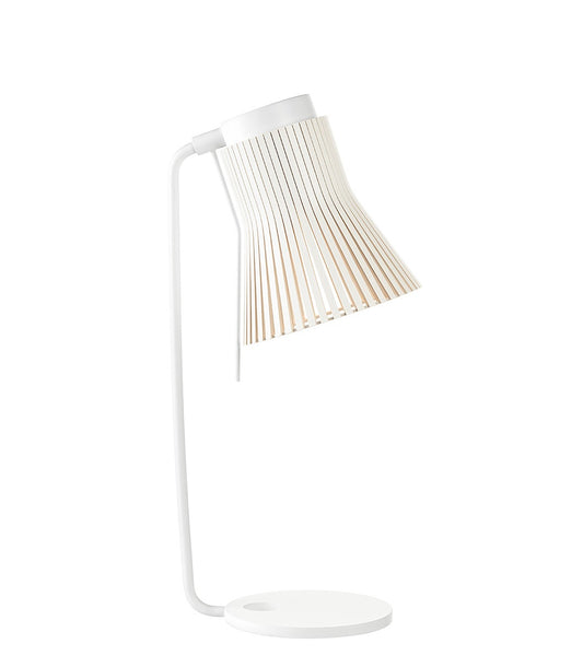 Petite 4620 table lamp by Secto Design