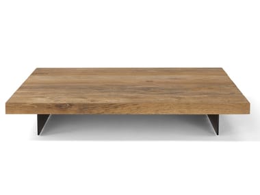 TAU - Square wooden coffee table by Amura