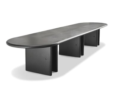BIG - Oval wooden meeting table by I 4 Mariani