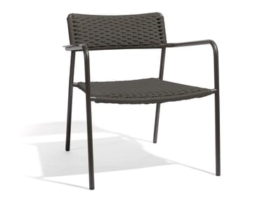 ECHO - Garden easy chair with armrests by Manutti