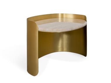 FRANCIS SCOTT - Oval brass side table by Essential Home
