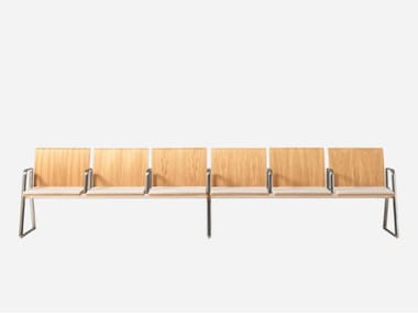 LIN WOOD - Oak beam seating with armrests by Inclass