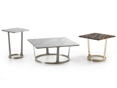 LEVITY - Square marble coffee table by Longhi