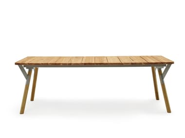 LINK - Teak garden table by Varaschin