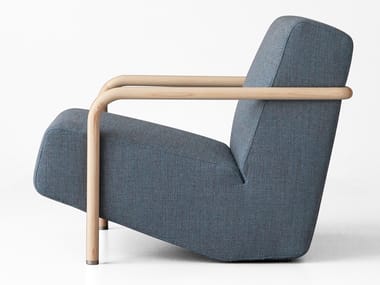 LULLABY - Wool easy chair with armrests by Porro
