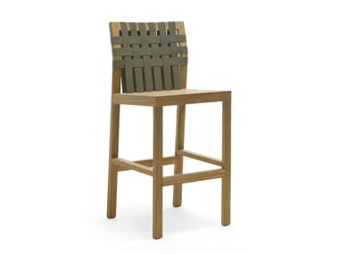 NETWORK 150 - High teak stool with footrest by RODA