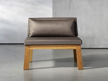 NIEK - Garden wooden easy chair by Piet Boon