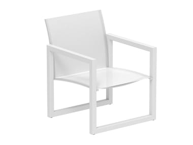 NINIX - Sled base garden Batyline¢ç easy chair with armrests by Royal Botania
