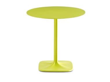 SUPERNATURAL - Round polyethylene table by Moroso