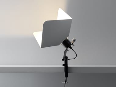 TRIEDRO - Iron clamp light by Stilnovo