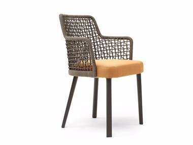 EMMA - Powder coated aluminium garden chair with armrests by Varaschin