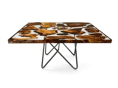 KAURI EARTH SQUARE - Square table with kauri and resin top with iron base by Riva 1920