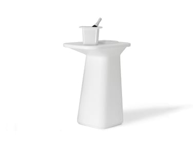 MOMA AIRE HIGH - Polyethylene high table by Vondom