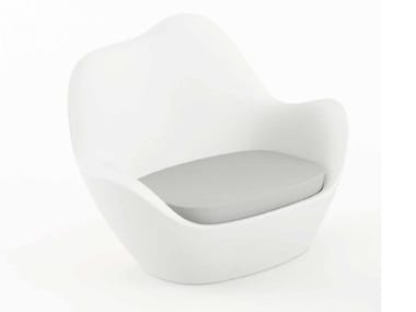 SABINAS - Garden armchair with light by Vondom