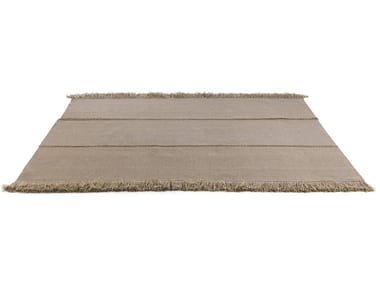 TRIPTYQUE - Handmade rectangular outdoor rugs by RODA