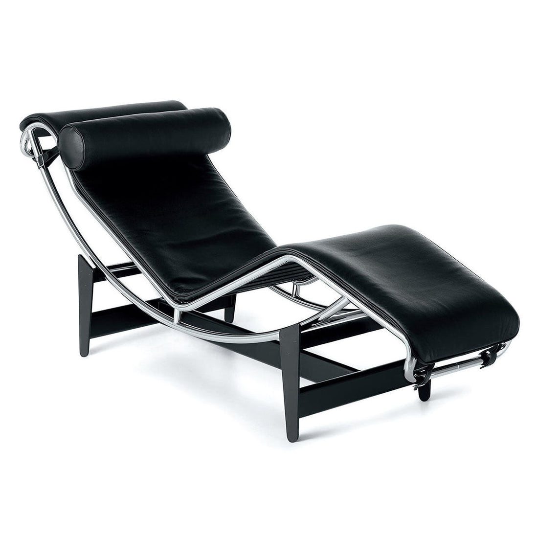 Cassina LC4 레더 쉐즈 롱그