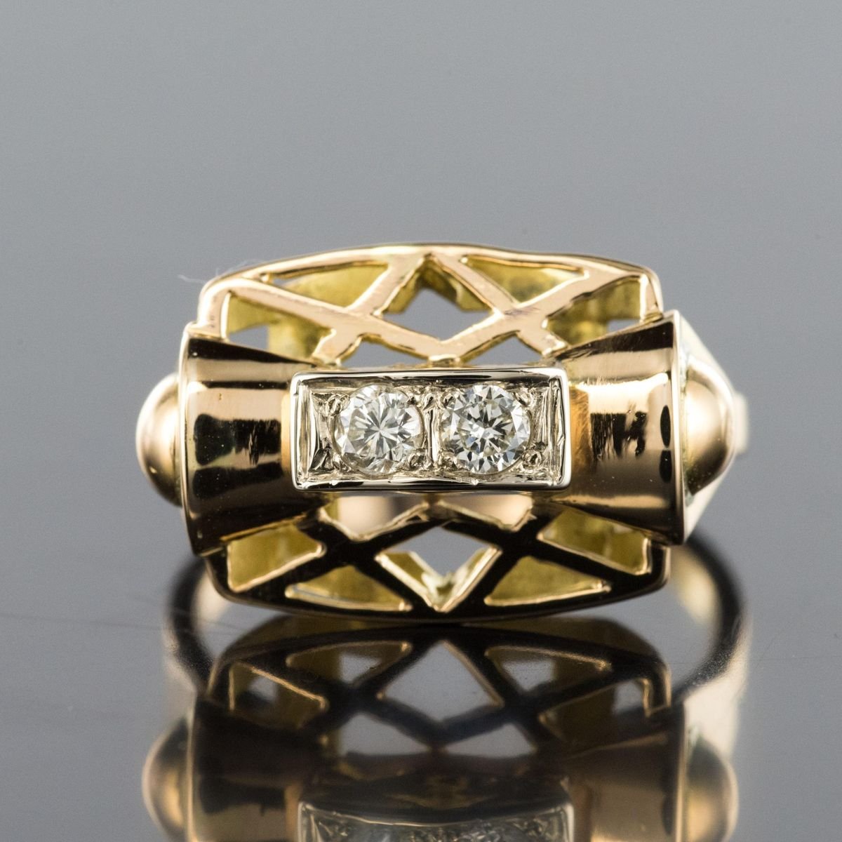 0.20 Carat Diamond Yellow Gold Ring, 1940s