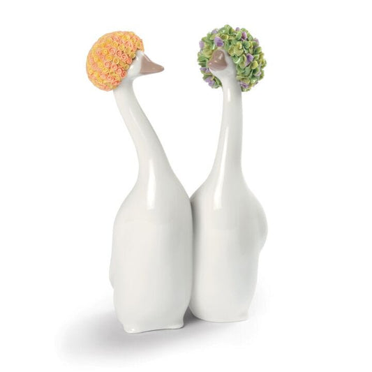 Goossiping Geese Figurine by Lladró #Orange and Green