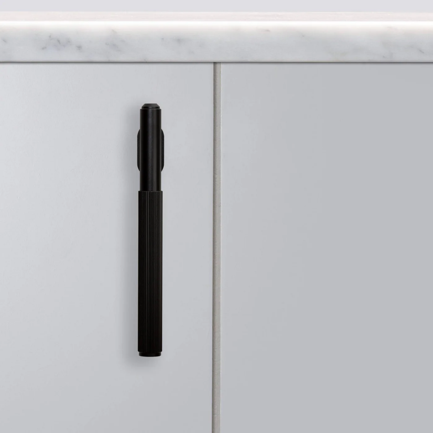 Buster + Punch L-Bar Cabinet Handle