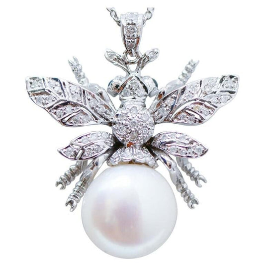 14 KT White Gold Fly Pendant with Pearl and Diamonds, 1970s