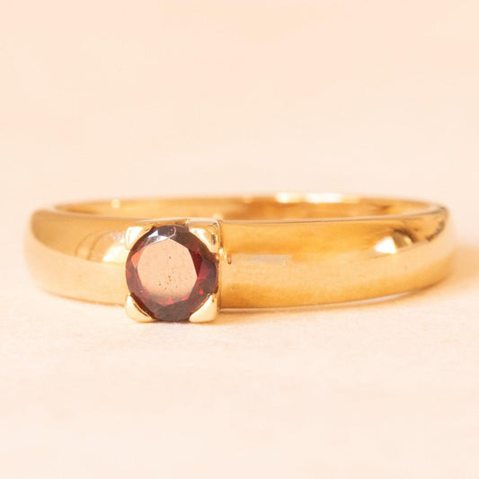 14k Yellow Gold Solitaire Ring with Garnet, 1980s