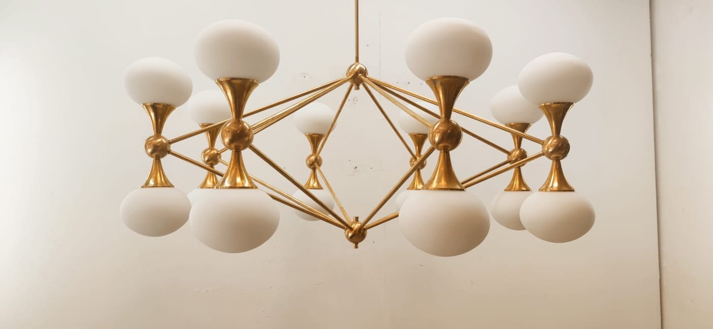 16 Light Brass Sputnik Chandelier with Oval Globes