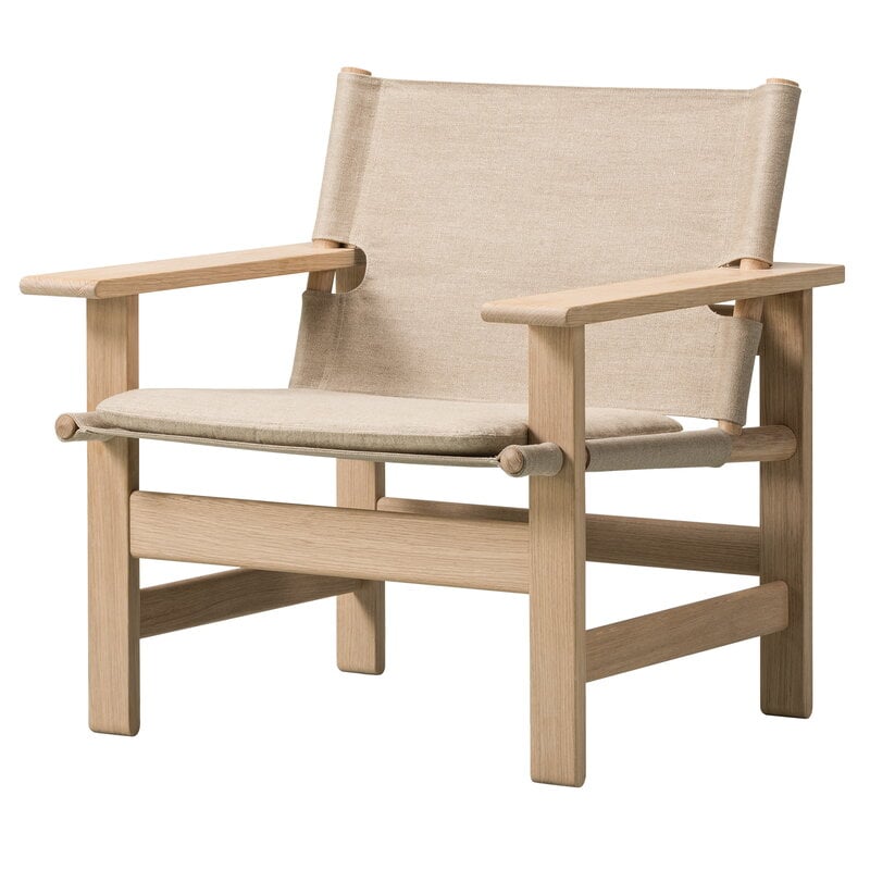 Canvas chair w. seat cushion by Fredericia #soaped oak - natural canvas #