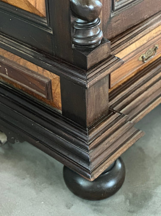 17th Century Flemish Sheet Cupboard