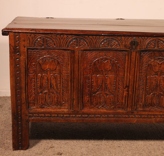 17th Century Oak Chest