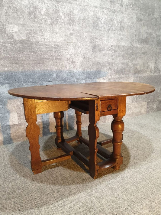 17th Century Oak Drop Leaf Table