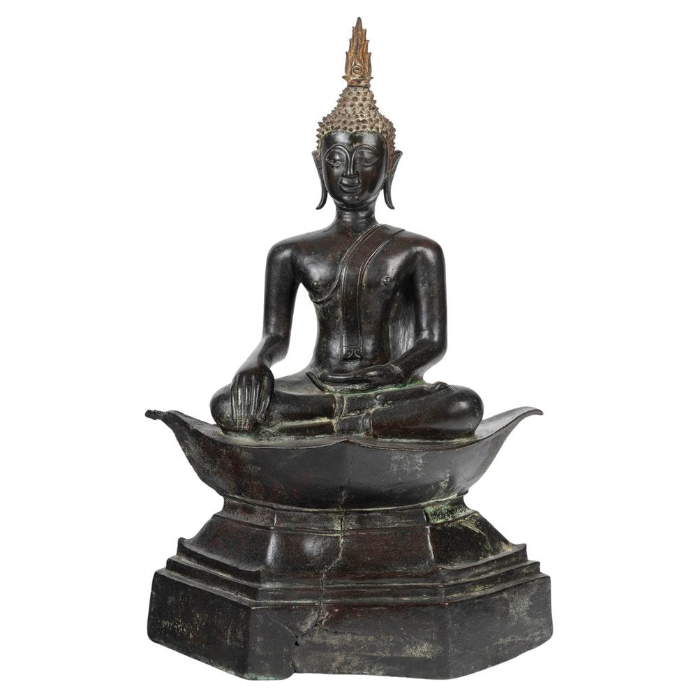 17th Century Seated Buddha in Patinated Bronze