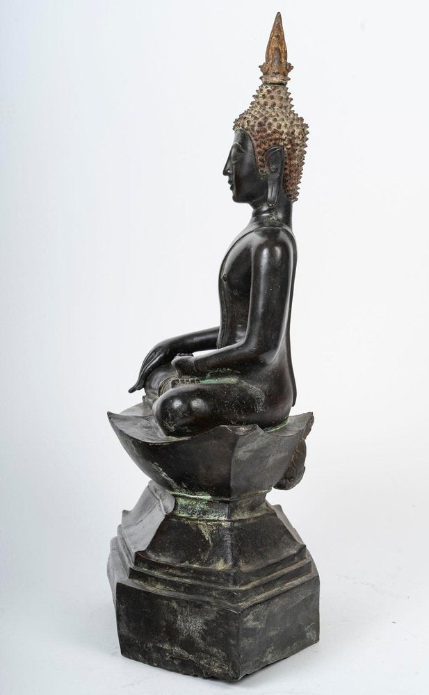 17th Century Seated Buddha in Patinated Bronze