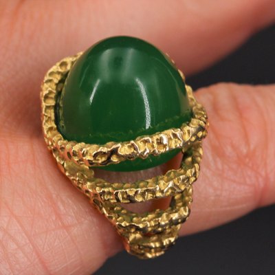 18 Carat Chrysoprase Chiseled 18 Karat Yellow Gold Ring-OLU-986174