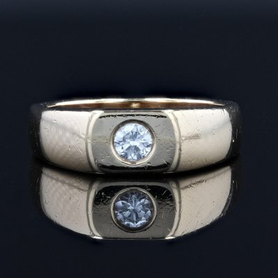 18 Karat Modern French Yellow Gold and Diamond Signet Ring-OLU-1446783