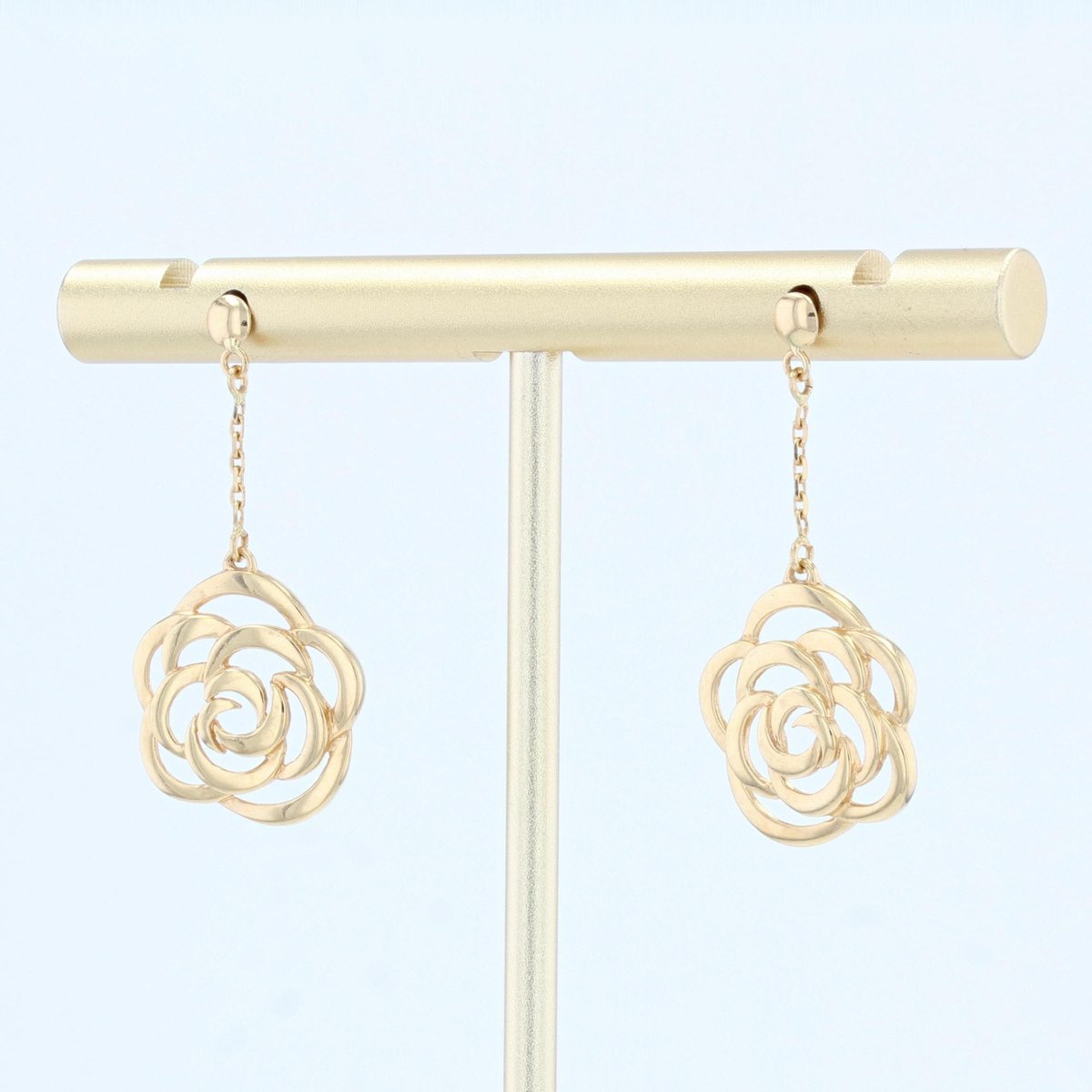 18 Karat Modern Yellow Gold Rose Shape Dangle Earrings, Set of 2