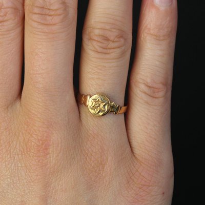 18 Karat Rose Gold Star Ring-OLU-1798521