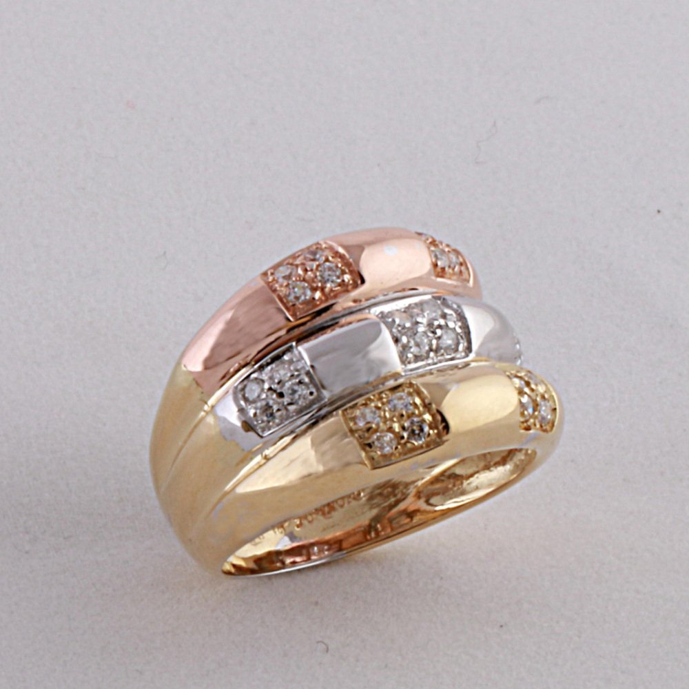 18 Karat Yellow, Pink and White Gold Band Ring Bambu Style with Diamonds